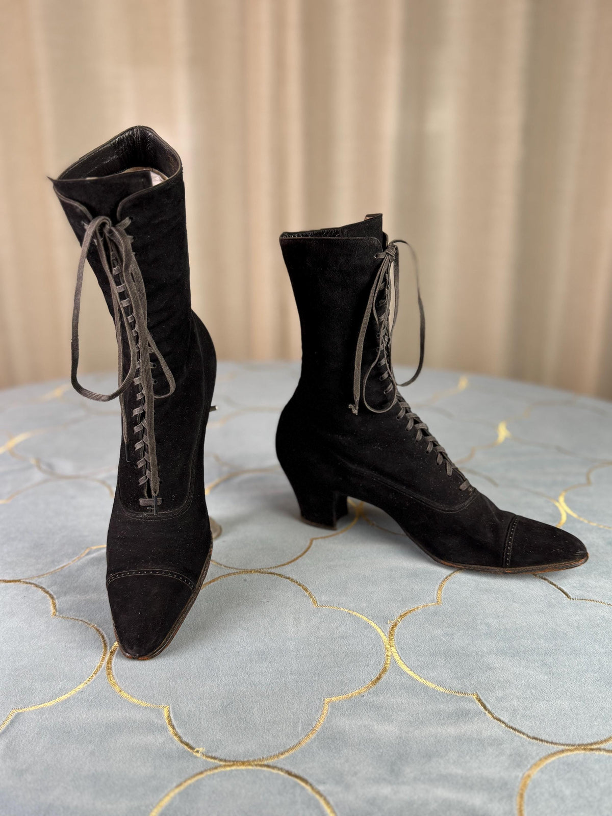 Wildleder-Schnürstiefel, ca. 1916
