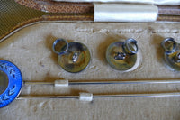 HENRY MATTHEWS Antikes Frisiertischset aus Silber und Emaille, Birmingham, 1910