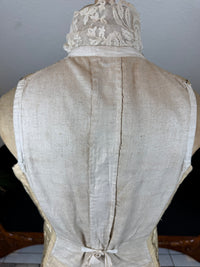 Cream Silk Embroidered Waistcoat, England ca. 1770 – Long‑Line Georgian Men’s Fashion
