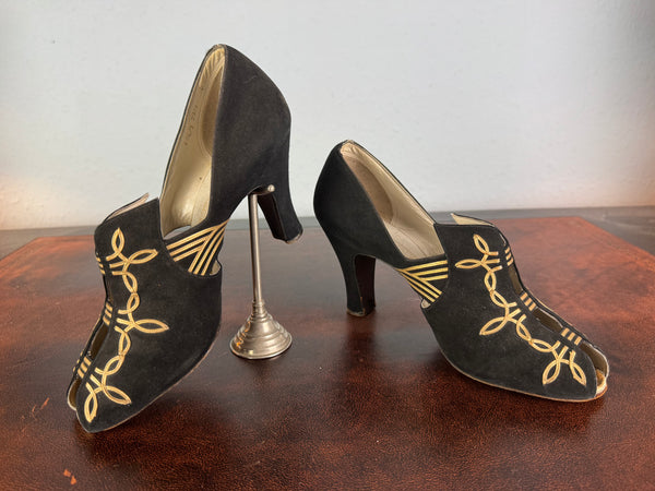 Antique Bally evening shoes, open‑toe design, ca. 1910, Cordonnerie Suisse