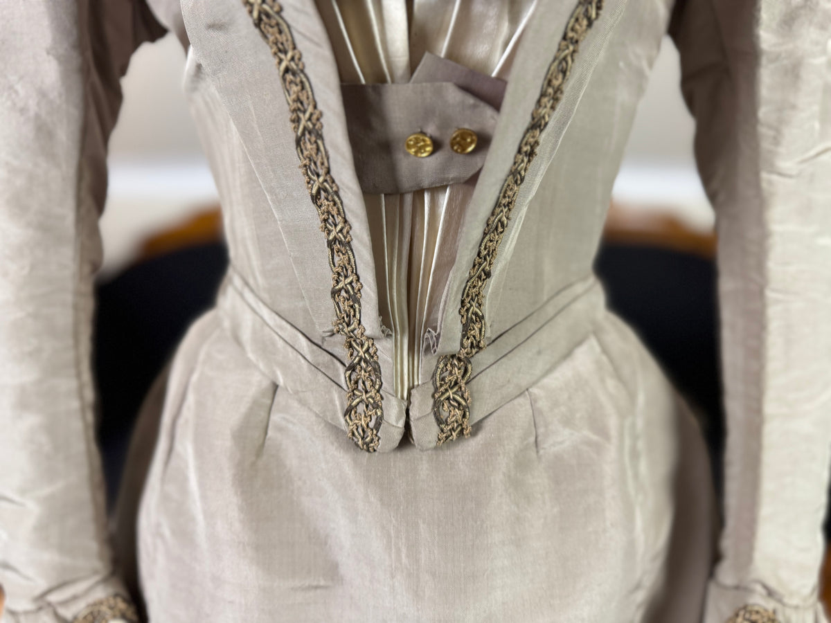 Antikes viktorianisches Gehkleid, ca. 1897 - Dreiteiliges englisches Ensemble