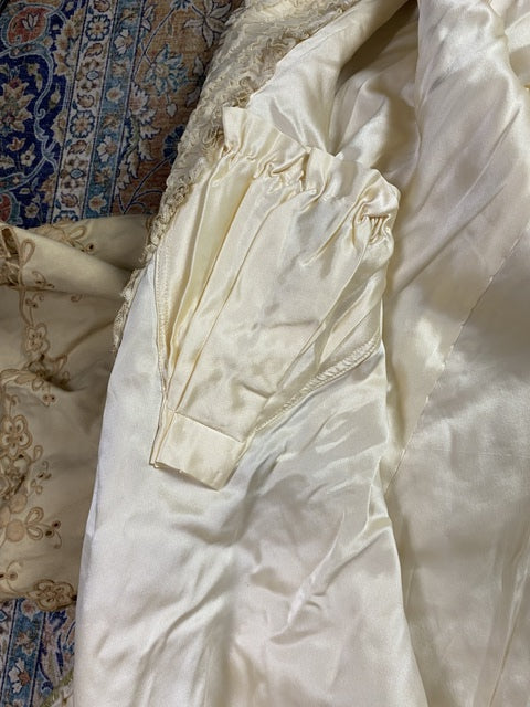 PAQUIN Mantel, Paris, ca. 1898