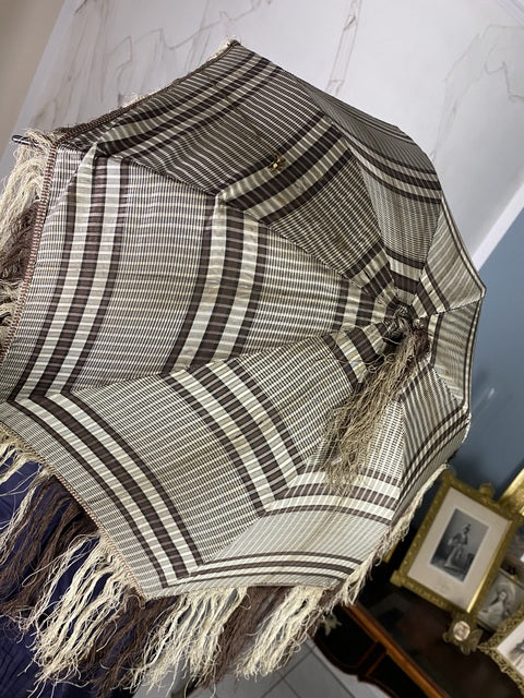 Reisekleid im Polonaise-Stil, England, ca. 1875