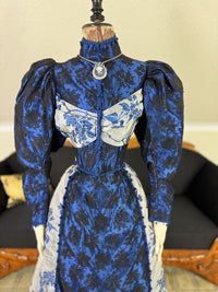 Antikes Empfangskleid, England, ca. 1896