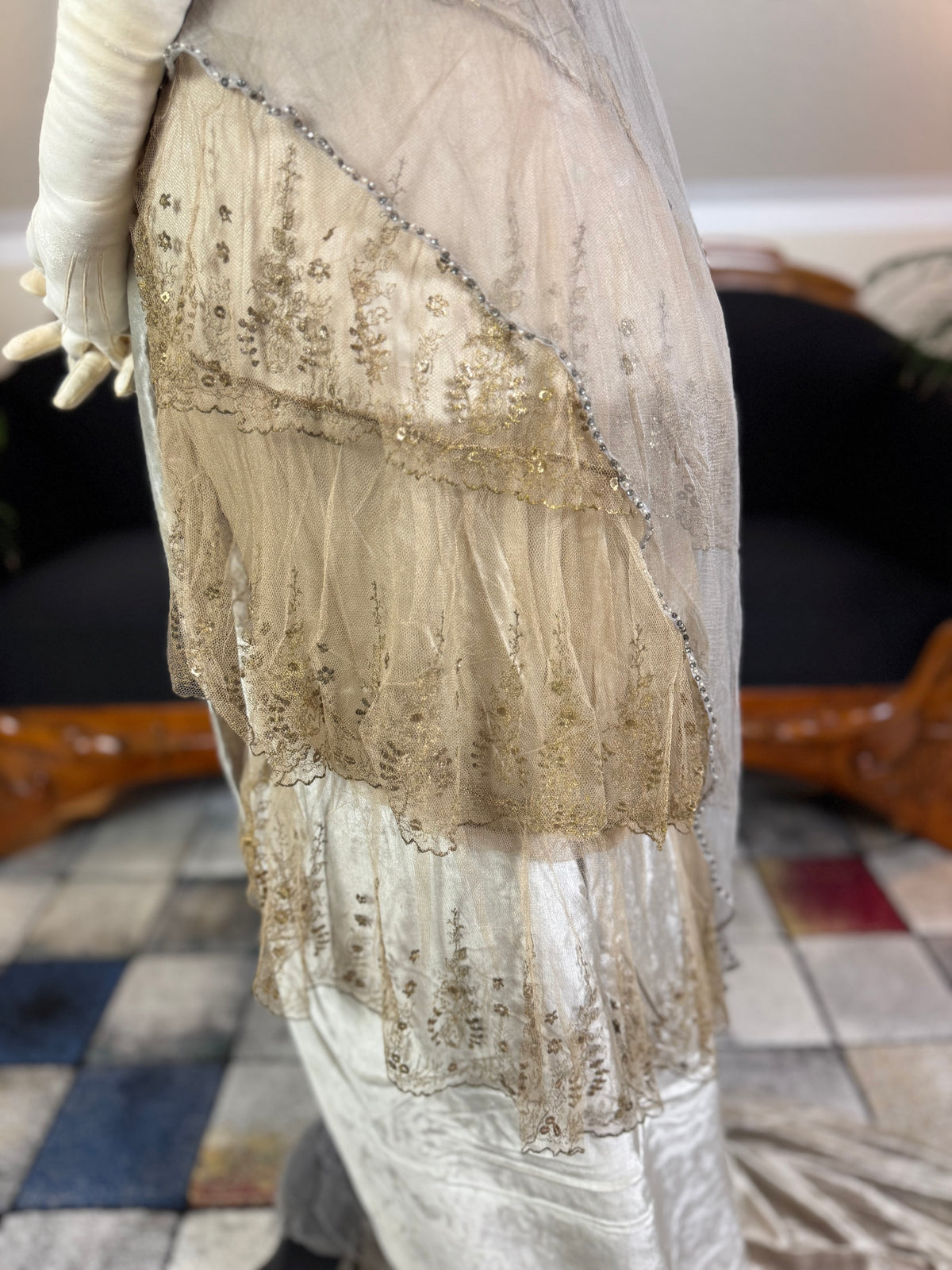 Antikes GUSTAVE BEER Abendkleid – Seidenchiffon &amp; Samt, Paris Couture ca. 1912