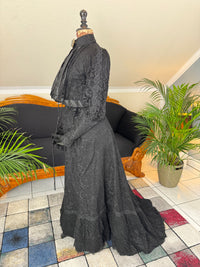 Edwardian black lace day dress, early 20th‑century fashion