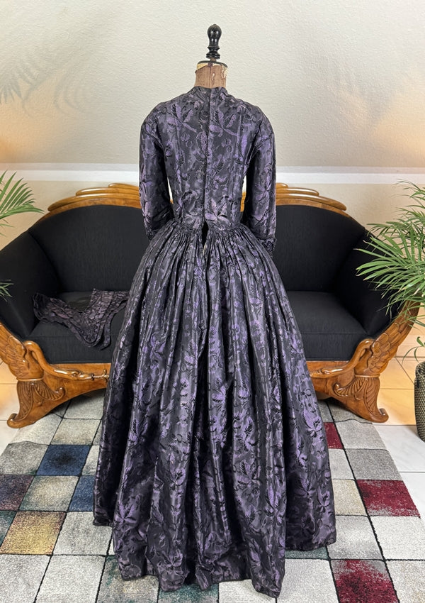 1847 Biedermeier visiting gown in brown silk with wide pagoda sleeves and fitted bodice, antique dress