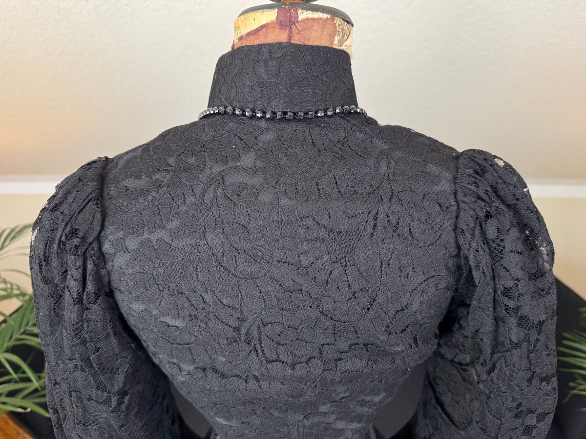 Edwardian black lace day dress, early 20th‑century fashion
