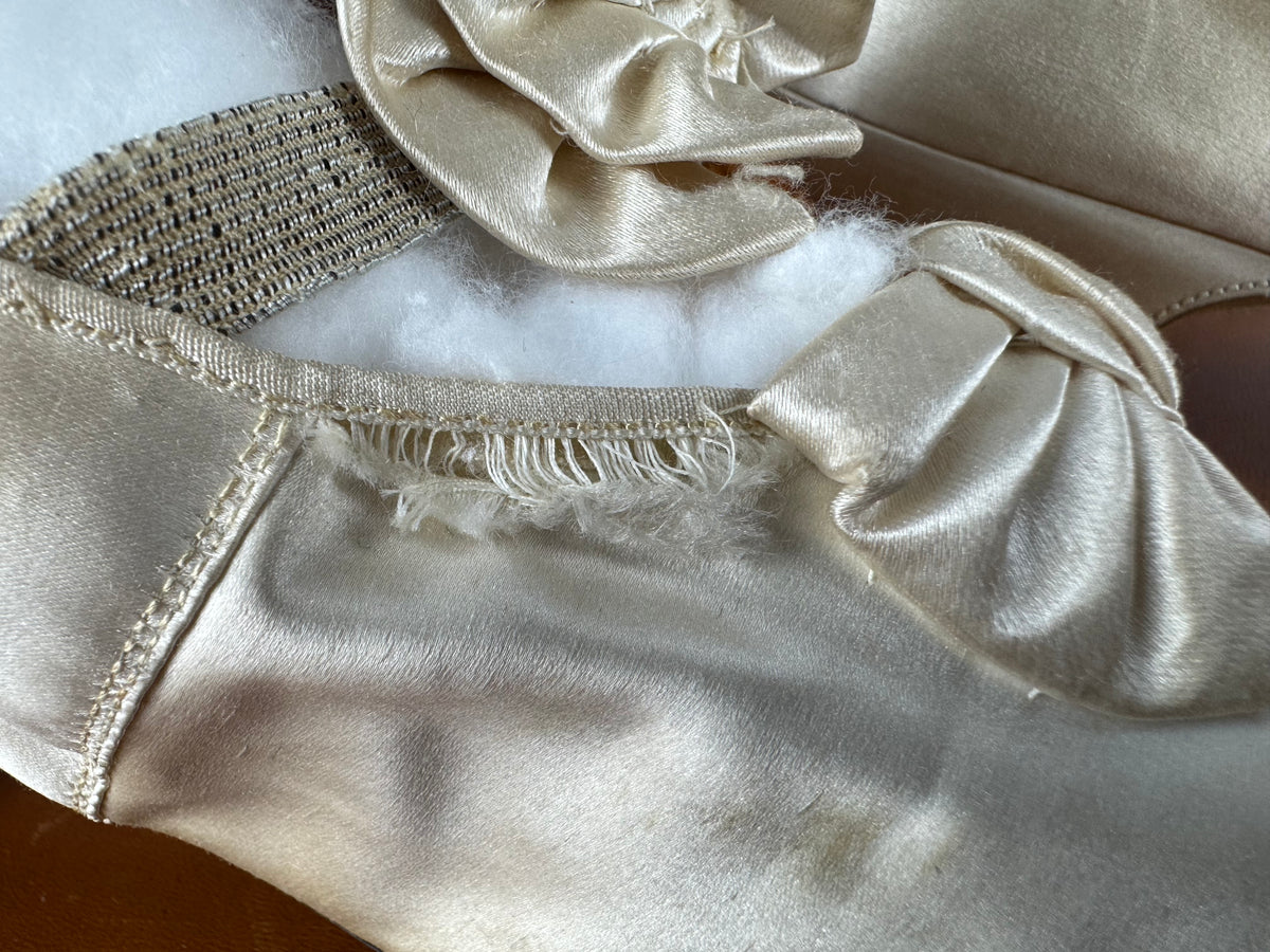 Antique Wedding Shoes 1882 – Silk Bridal Shoes with Double Bows by Julien Mayer, Paris, Kate Rimer Provenance
