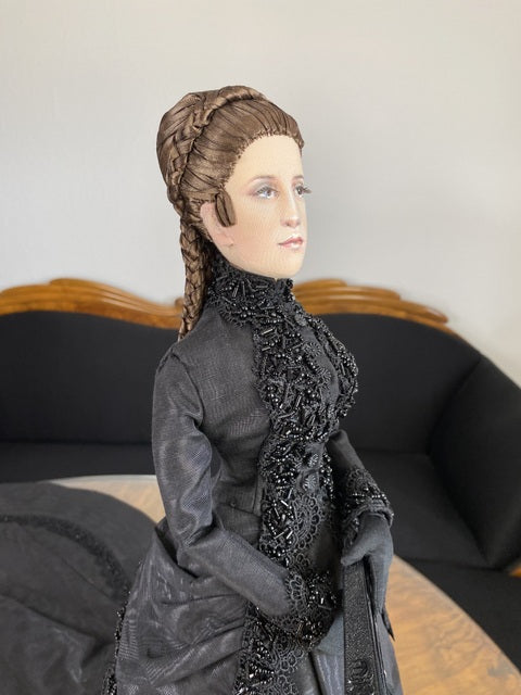 Puppe Sisi, Kaiserin Elisabeth von Österreich, Gayle Wray