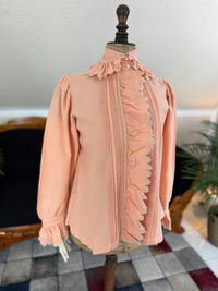 KÖNIGLICHE Bettjacke, aus dem Nachlass der Herzogin Maria Immakulata von Württemberg, geborene Erzherzogin von Österreich, 1900