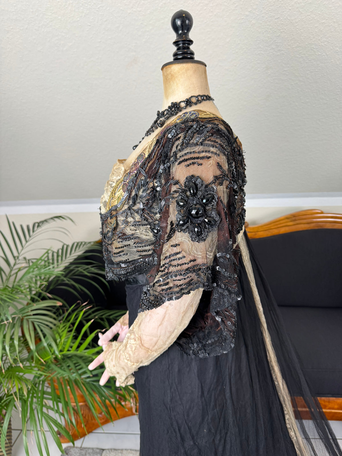 Antikes edwardianisches Abendkleid ca. 1906 – Seide, Spitze, Tüll & Brokat aus England
