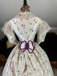 Antikes Seidenabendkleid mit Tagesoberteil, ca. 1864