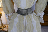 Antikes edwardianisches Kleid von 1901 – MACHARET New York & Paris Zweiteiliges Ensemble aus Seide und Spitze