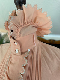 KÖNIGLICHE Bettjacke, aus dem Nachlass der Herzogin Maria Immakulata von Württemberg, geborene Erzherzogin von Österreich, 1900