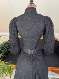 Edwardian black lace day dress, early 20th‑century fashion