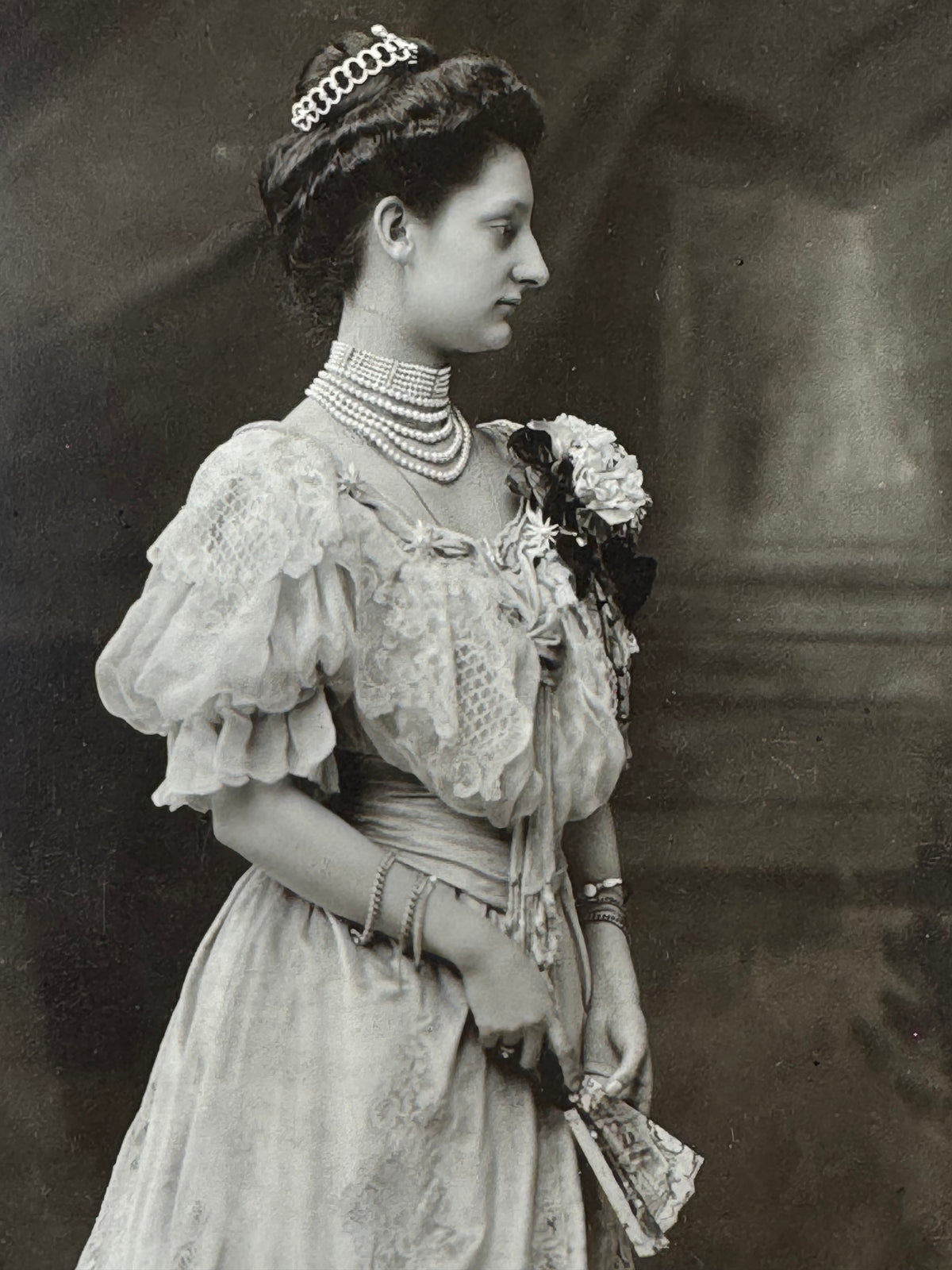 ROYAL Antikes Paar Spitzen-Taschentücher mit Toskana-Württemberg Doppelwappen aus der Aussteuer von Erzherzogin Maria Immakulata, um 1900
