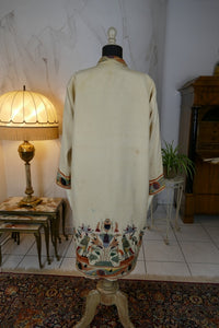 Ägyptische Revival Seidenjacke, ca. 1924 – Appliqué-Motive mit Sphinx, Skarabäus & Pyramide