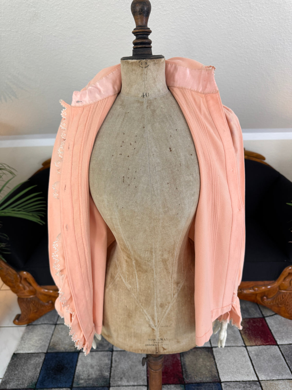 KÖNIGLICHE Bettjacke, aus dem Nachlass der Herzogin Maria Immakulata von Württemberg, geborene Erzherzogin von Österreich, 1900