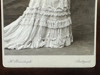 ROYAL Antikes Paar Spitzen-Taschentücher mit Toskana-Württemberg Doppelwappen aus der Aussteuer von Erzherzogin Maria Immakulata, um 1900