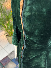 Seltene viktorianische Reitjacke, ca. 1878 – Grüner Samt, gestepptes Seidenfutter, historische Reitsportmode