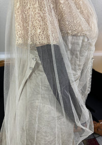 Antikes silbernes Lamé-Abendkleid aus der Titanic-Ära, ca. 1912