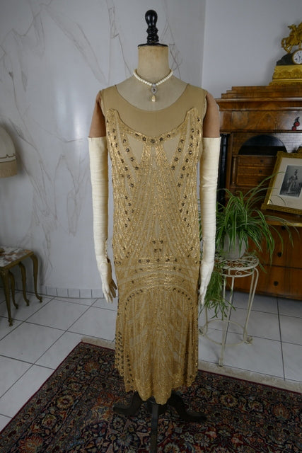 Golden yellow embroidered flapper dress, early 1920s