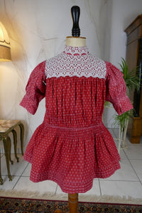 Antique German children’s dress ca. 1910–1911, red cotton with lace collar