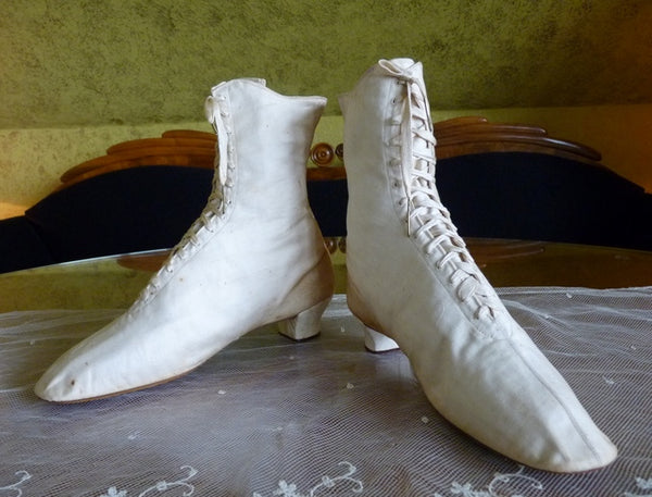 Bottes de sport en satin de coton, vers 1875