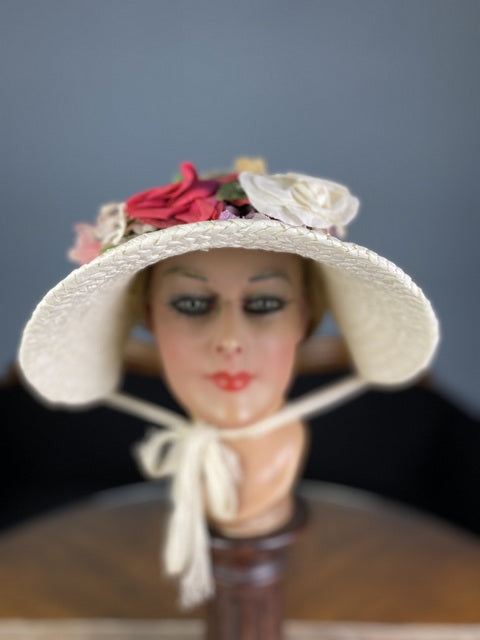 Weißer Sommerhut, ca. 1928