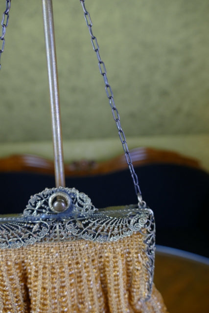 Bernsteinfarbene Art Déco Tasche, 1920er