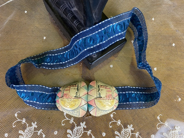 Gürtel im Ägyptischen Revival-Stil, 1920er Jahre – Applizierte altägyptische Motive
