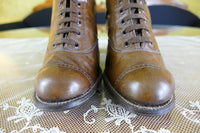 GOODYEAR Antike braune Stiefel, ca. 1915
