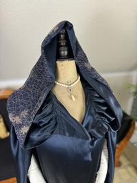 MARSHALL FIELD & Co. antique hooded cape, Chicago, ca. 1924, dark blue silk flapper cape