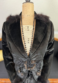 Antikes Gehkleid aus der Titanic-Ära, ca. 1912 – dreiteiliges Ensemble aus Samt