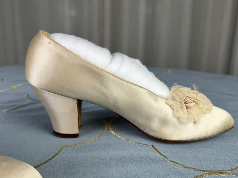 Titanic era wedding shoes, 1912, ivory silk bridal shoes