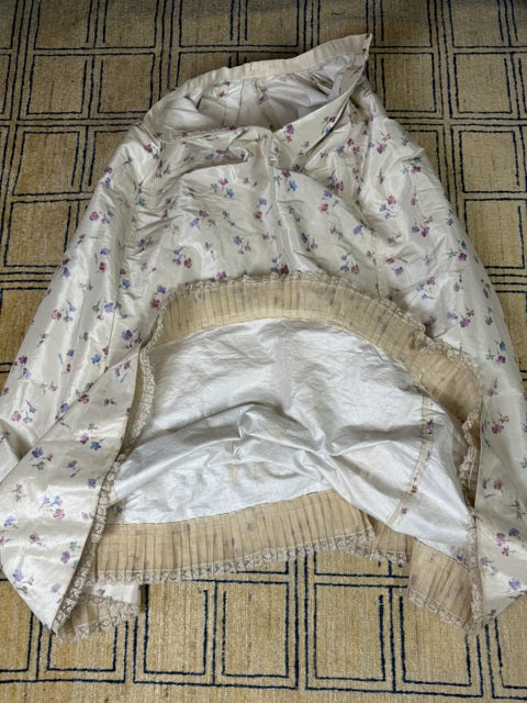 Antikes Seidenabendkleid mit Tagesoberteil, ca. 1864