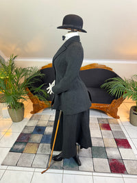 LEGG & MILLARD Antique Riding Ensemble, England, ca. 1904