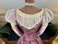 Antikes lilafarbenes Seiden-Ballkleid aus der viktorianischen Ära, ca. 1895