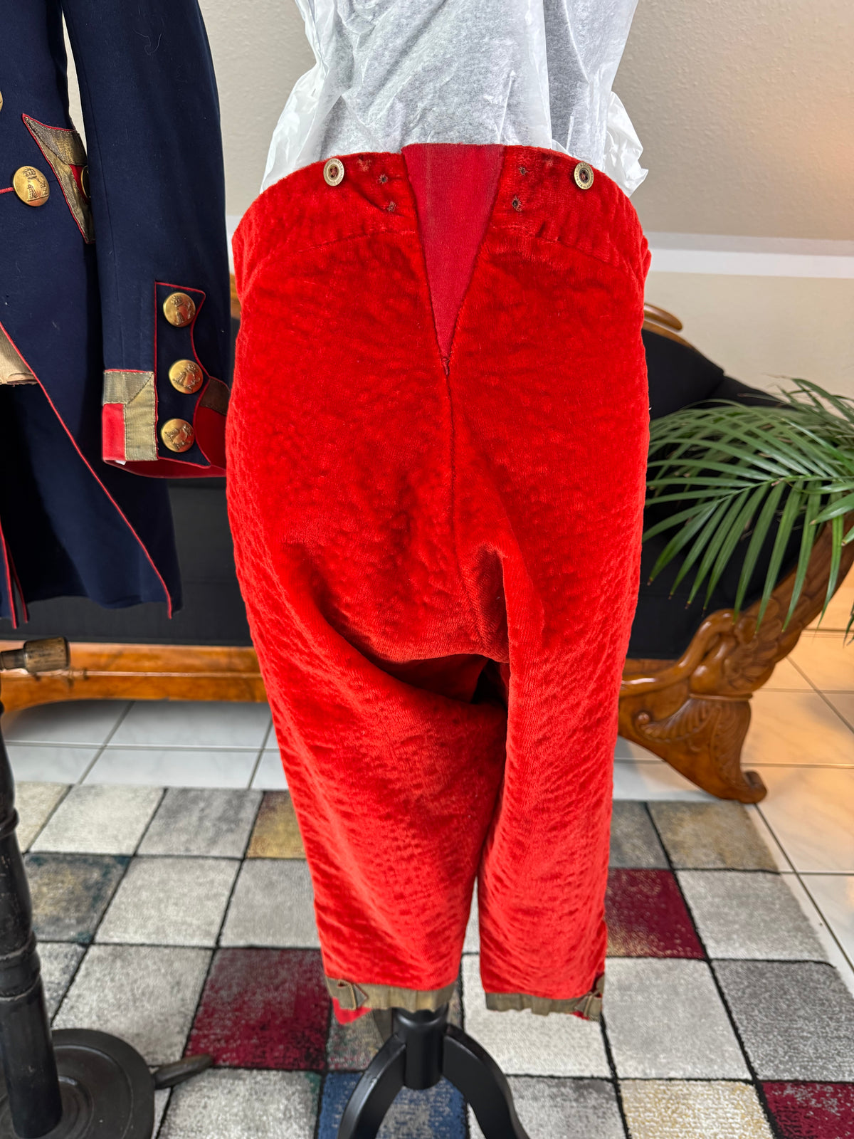 Livree eines Kammerdieners, 1898 – Königliche Dienstuniform für König Edward VII. & Königin Alexandra, Lockinge House