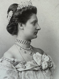 ROYAL Antikes Paar Spitzen-Taschentücher mit Toskana-Württemberg Doppelwappen aus der Aussteuer von Erzherzogin Maria Immakulata, um 1900