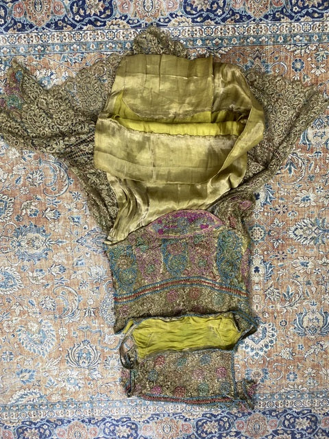 Antikes, besticktes Lamé-Abendkleid, Amerika, ca. 1926