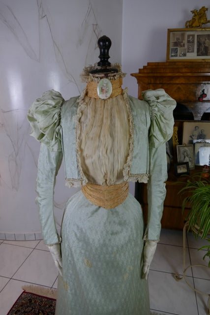 MARIE ROBEL Promenadenkleid, Dresden,ca. 1898