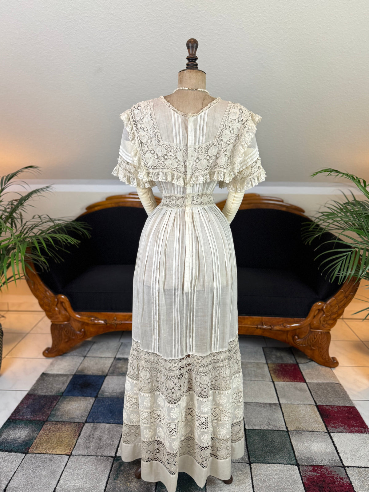 Antikes edwardianisches Teekleid aus Leinen, ca. 1906