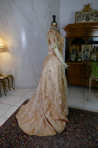 LARUE Ballkleid, Bordeaux-Biarritz, ca. 1898