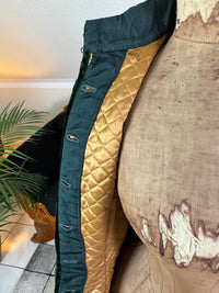 Seltene viktorianische Reitjacke, ca. 1878 – Grüner Samt, gestepptes Seidenfutter, historische Reitsportmode