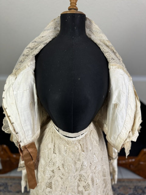 SYKES Teekleid, London, ca. 1904