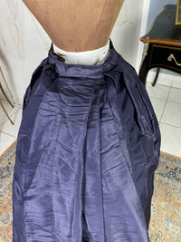Reisekleid im Polonaise-Stil, England, ca. 1875