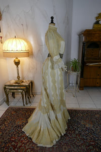 Antique two‑piece Edwardian dress, ca. 1901, Macheret New York & Paris, silk crepe and lace