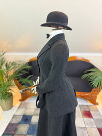 LEGG & MILLARD Antique Riding Ensemble, England, ca. 1904